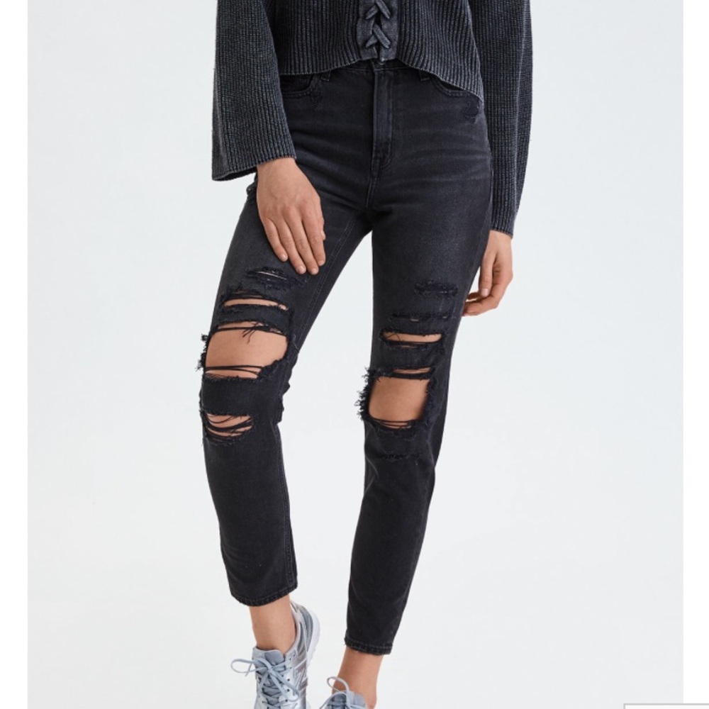 American Eagle distressed black mom jeans